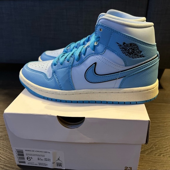 Women’s Air Jordan 1 Mid 'Ice Blue' DV1302-400 - Picture 5 of 7